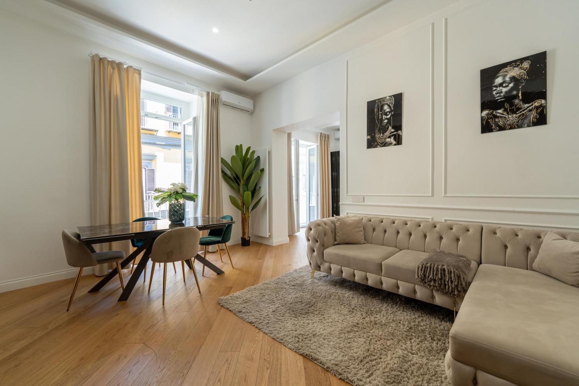 Aristocrat Chiaia Bridge Apartment Наполи Екстериор снимка
